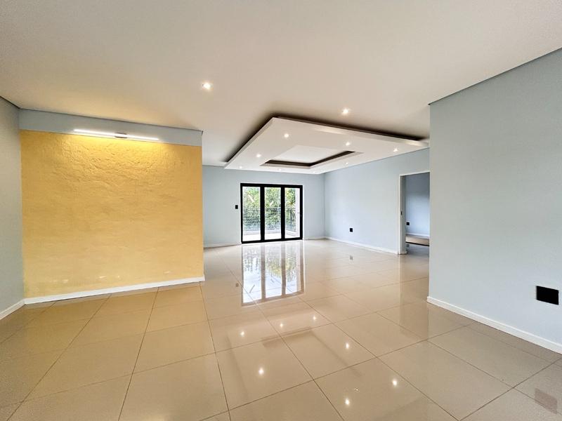 5 Bedroom Property for Sale in Melodie North West
